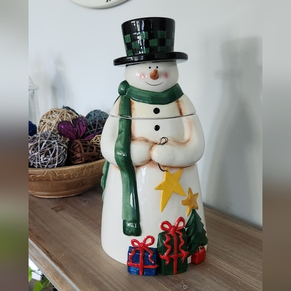 ⛄ Vintage JCPenney Christmas Snowman Cookie Jar, 15” Tall with Green Scarf & hat - Picture 1 of 16